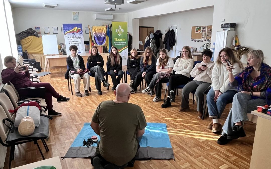 Чорні коти розширюють знання першої допомоги, яка рятує життя